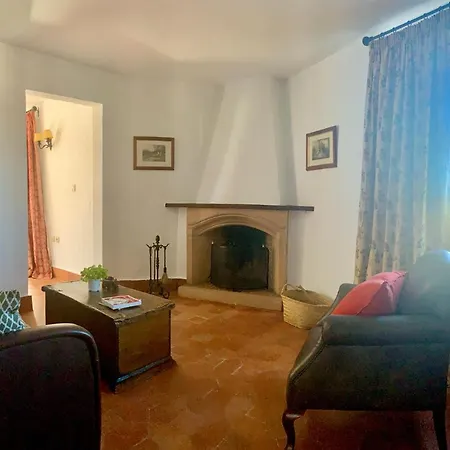 Un Autentico Oasis Rodeado De Historia Villa Ronda